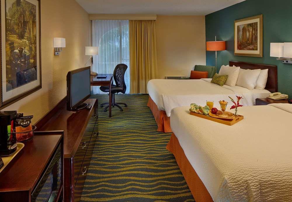 Fairfield Inn&Suites by Marriott Palm Beach Exterior foto
