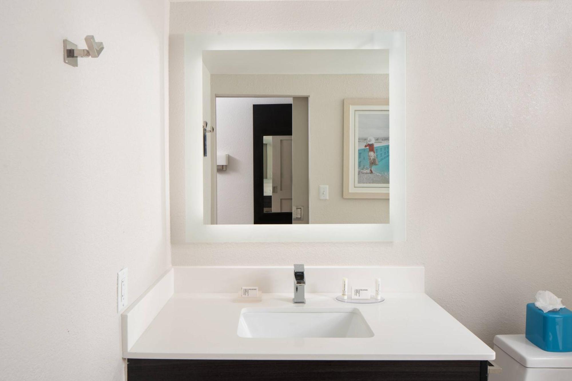 Fairfield Inn&Suites by Marriott Palm Beach Exterior foto